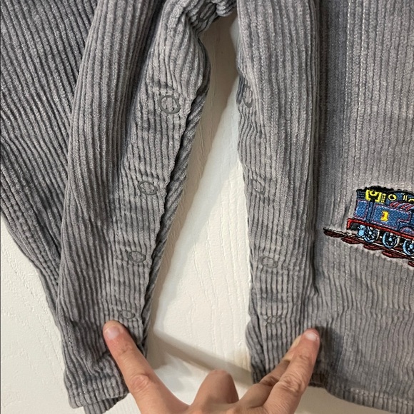 Thomas & Friends Like New Corduroy Gray Overall Bibs Train Embroidery Size 12 Mo - Picture 5 of 9